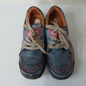 TMA eyes Size 8 Leather  Gray and Pink Women's Sneakers Made In Germany